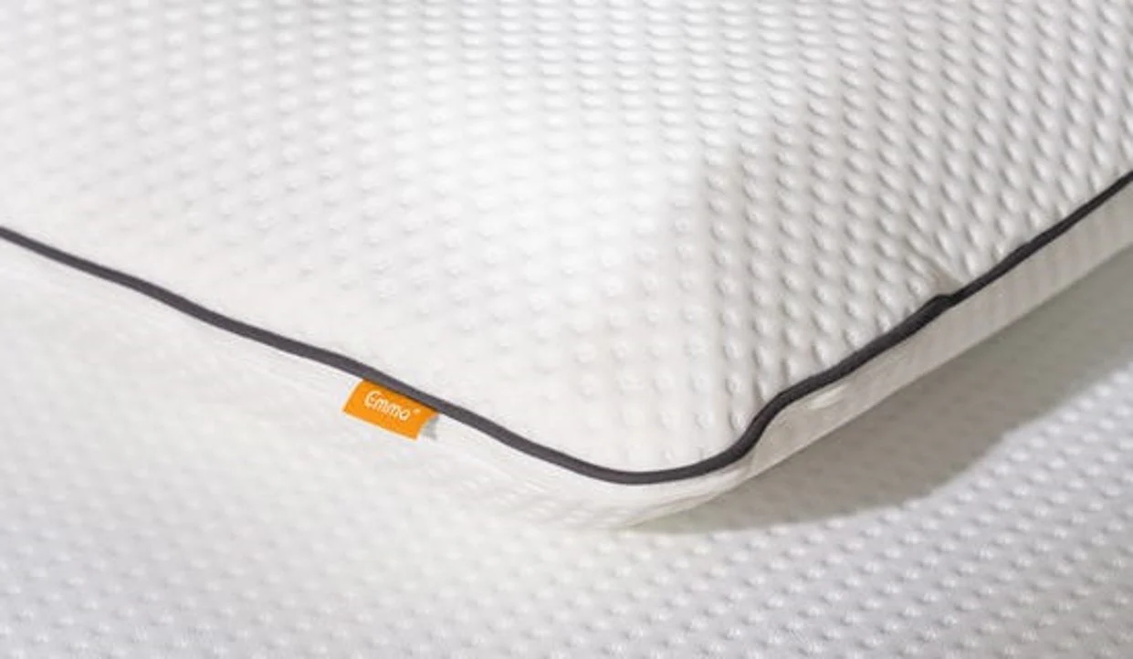 Set of 2 Foam Pillow - Image 6